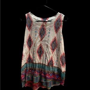 Tribal Print Sleeveless Tank Top - Red and Green